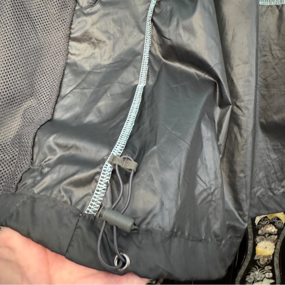 Columbia Aqua Blue Gray Windbreaker Jacket Hooded Zip Medium - Picture 5 of 8